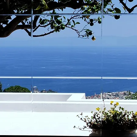 La Terrazza Sui Vulcani فيلة