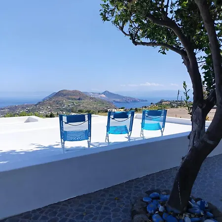 فيلة La Terrazza Sui Vulcani *