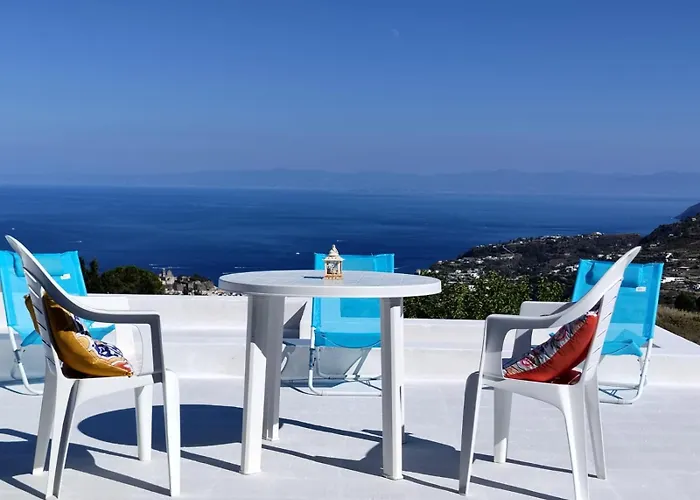 La Terrazza Sui Vulcani Villa *